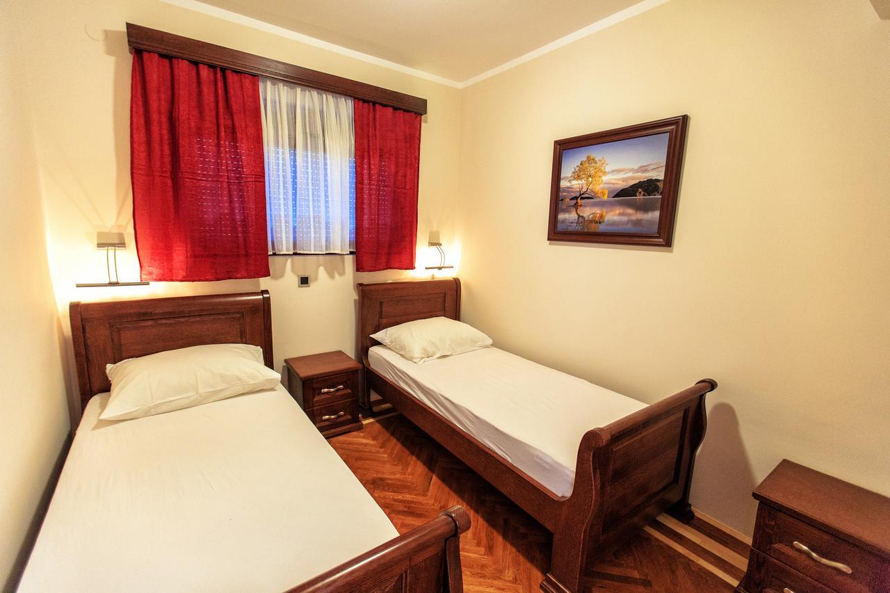 Compass Aparthotel โดบราวอดา ภายนอก รูปภาพ