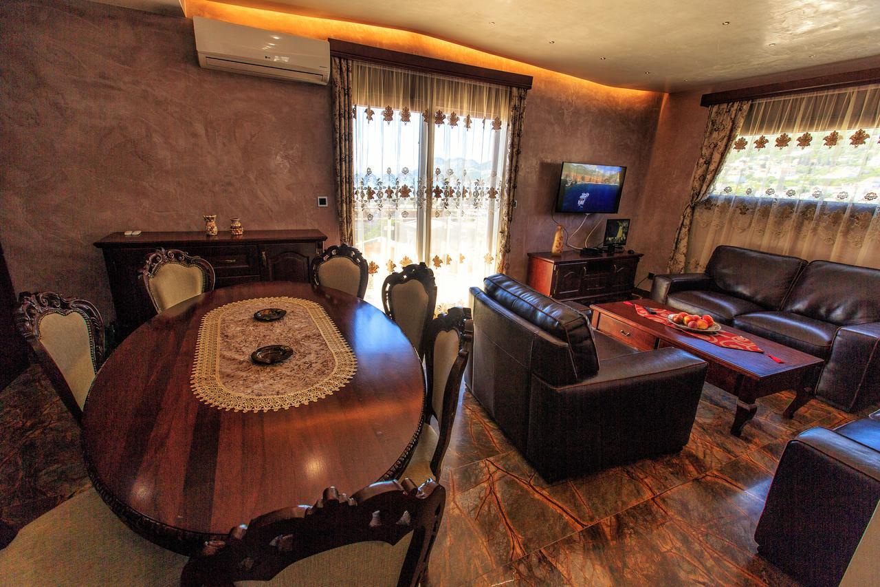 Compass Aparthotel โดบราวอดา ภายนอก รูปภาพ